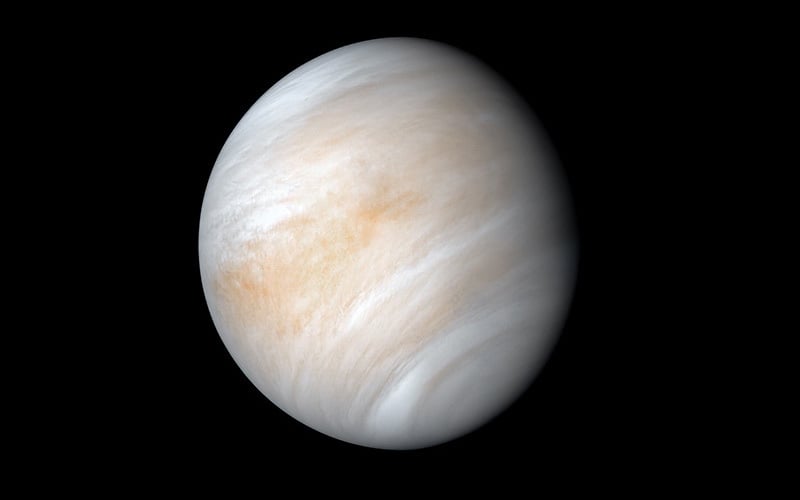 Mariner 10 viewing Venus