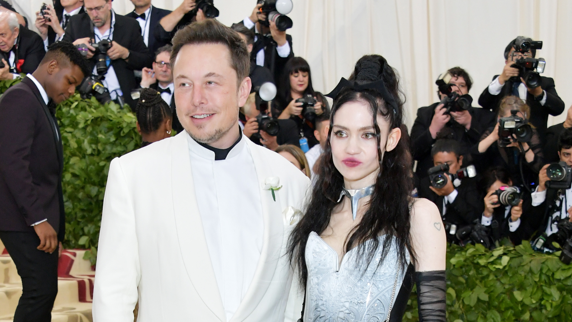 Elon Musk and Grimes at the 2018 Met Gala.
