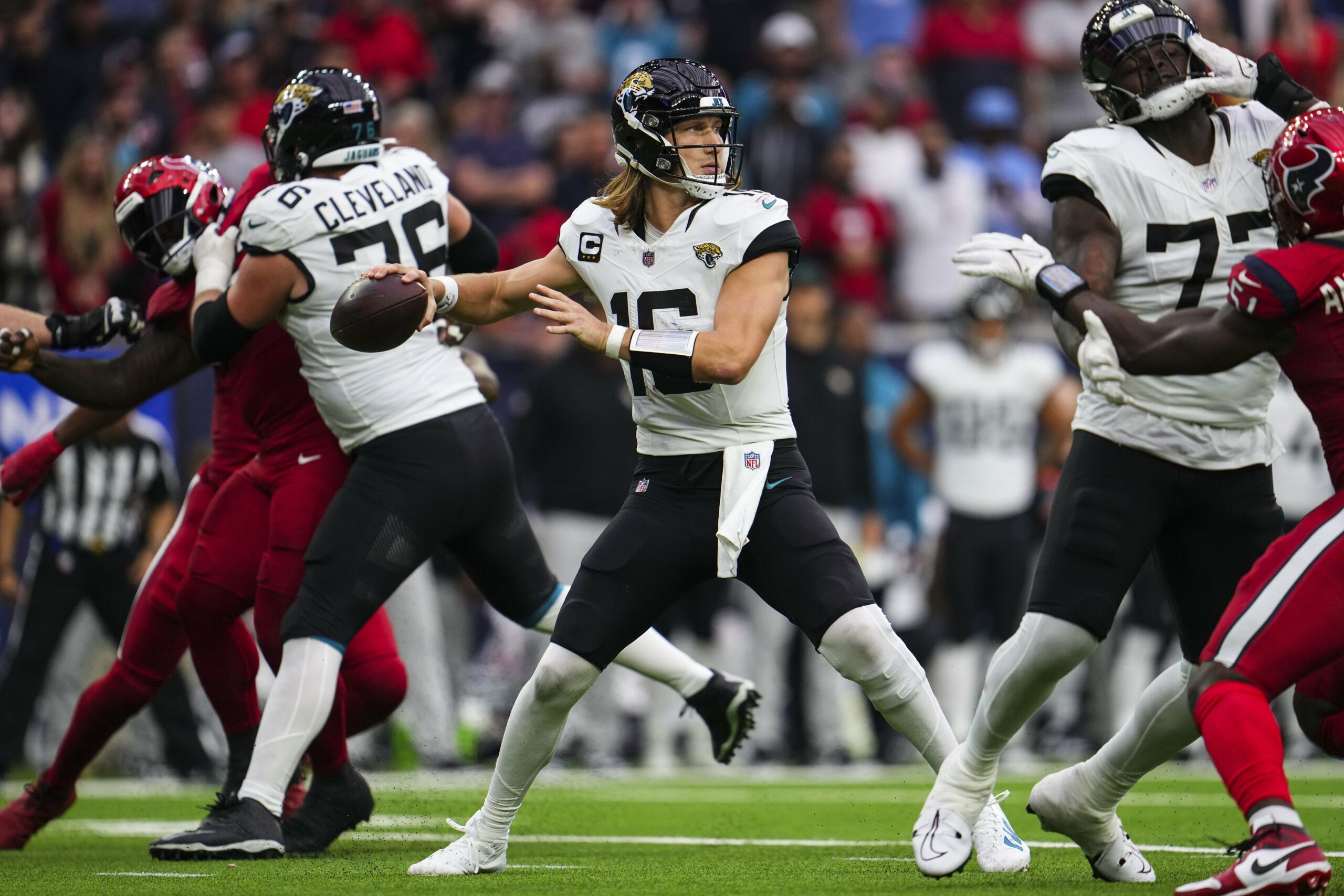 Trevor Lawrence of the Jacksonville Jaguars throws the ball