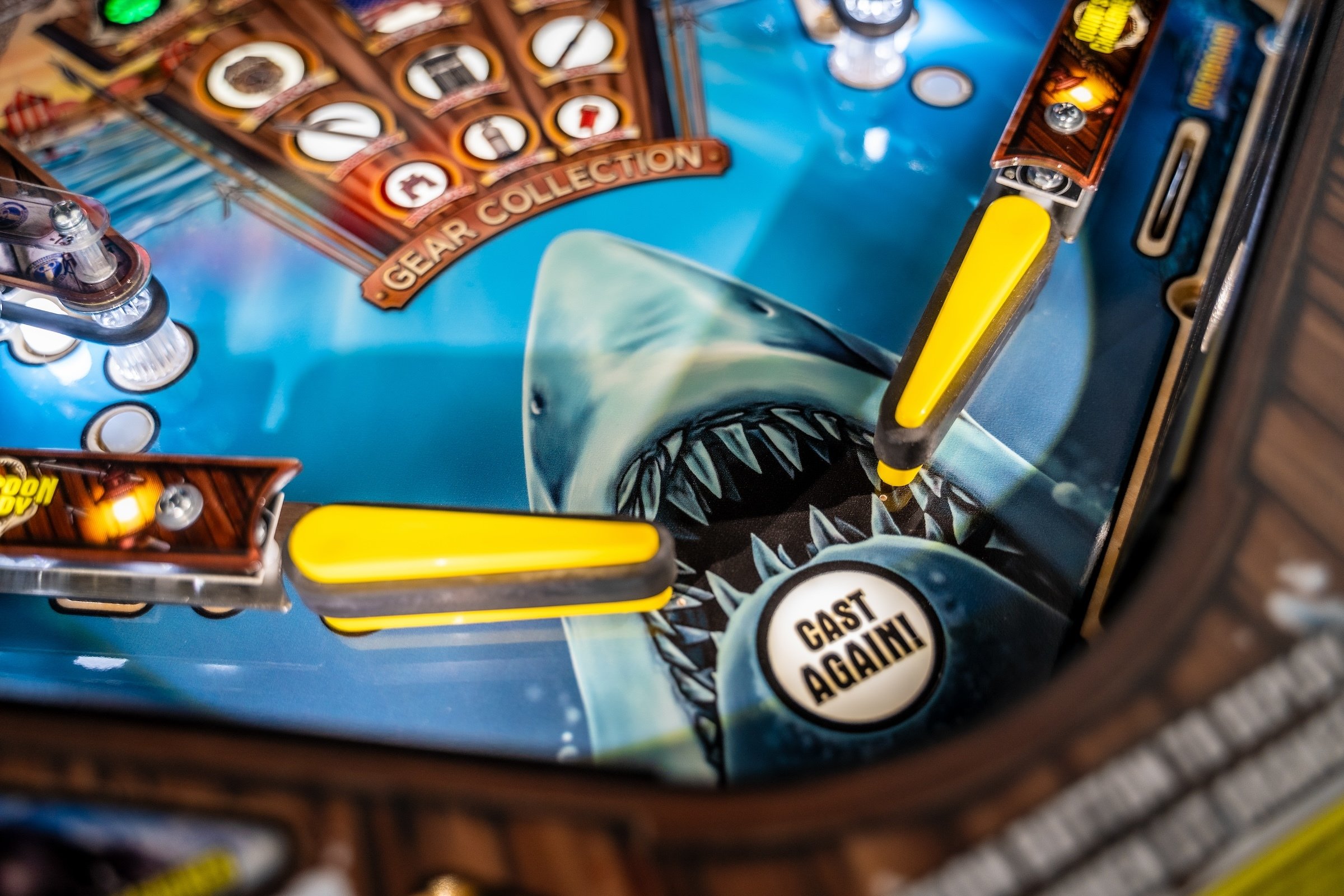 Stern 'Jaws' pinball table playing field