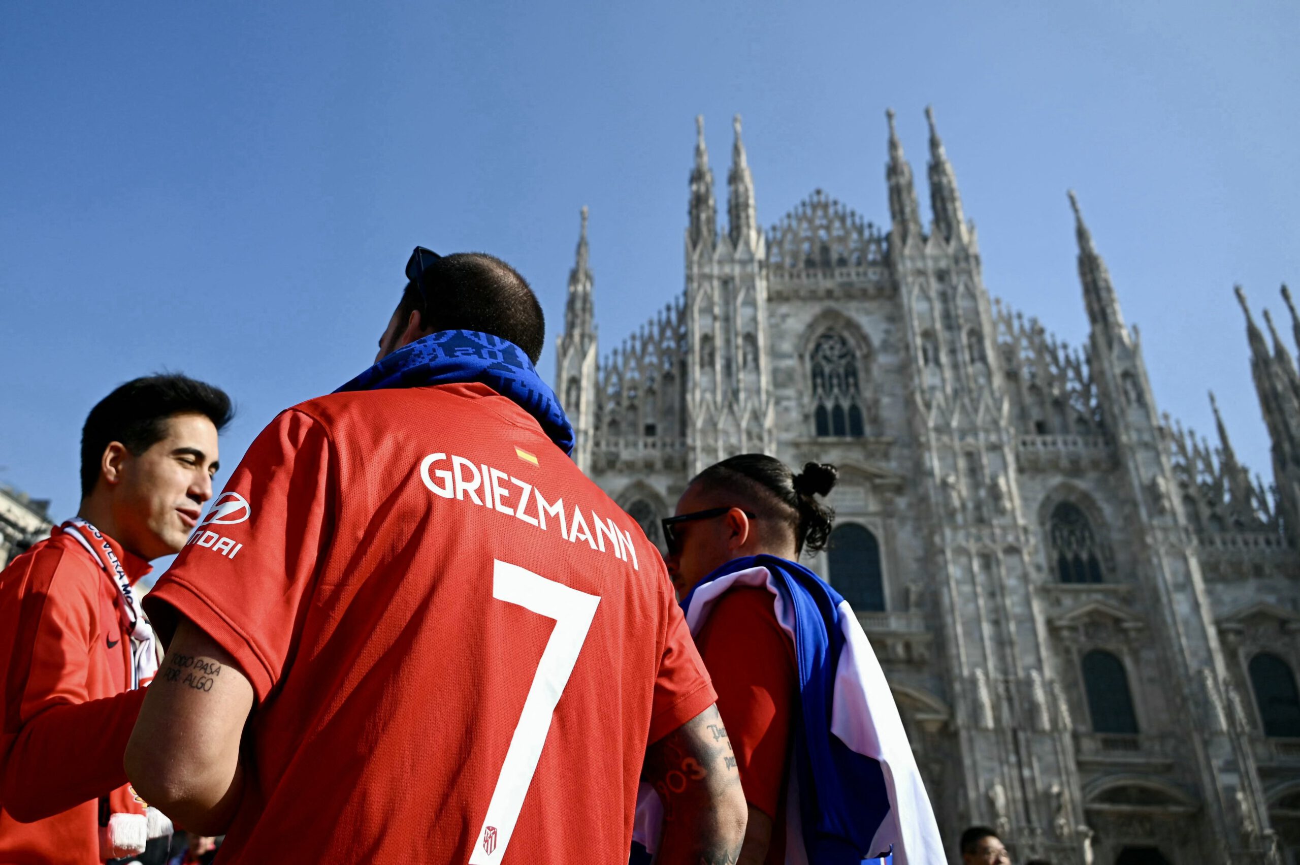 Atletico Madrid's supporters are seen at Piazza Duomo in Milan