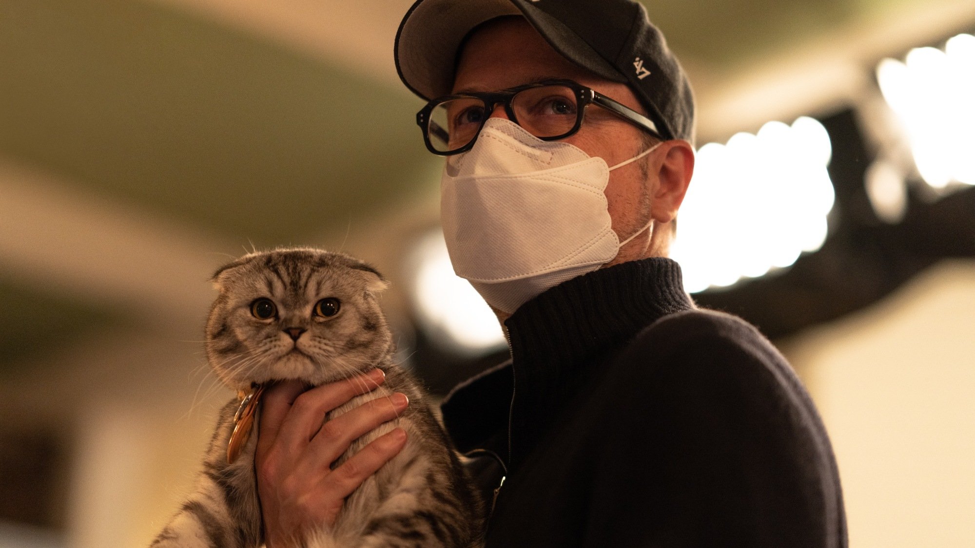 Chip and director Matthew Vaughn on the set of "Argylle."