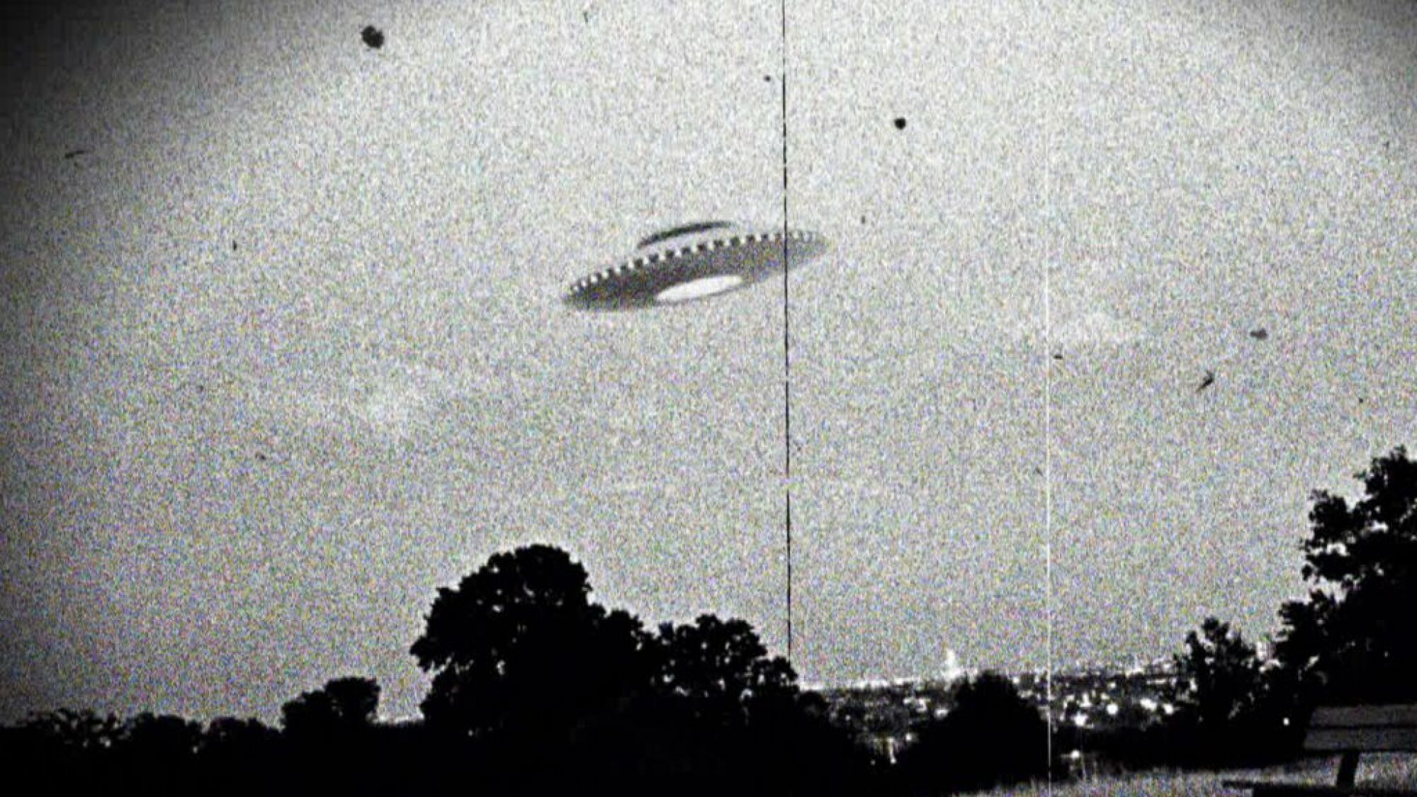 Photographing the alleged Westall UFO encounter