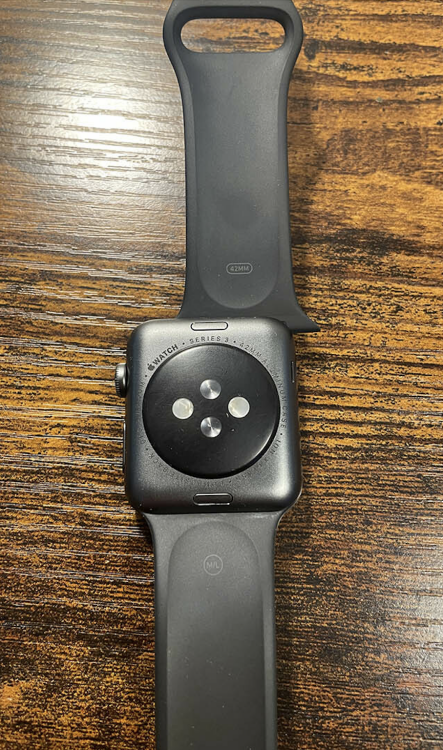 How to take the band off of an apple watch