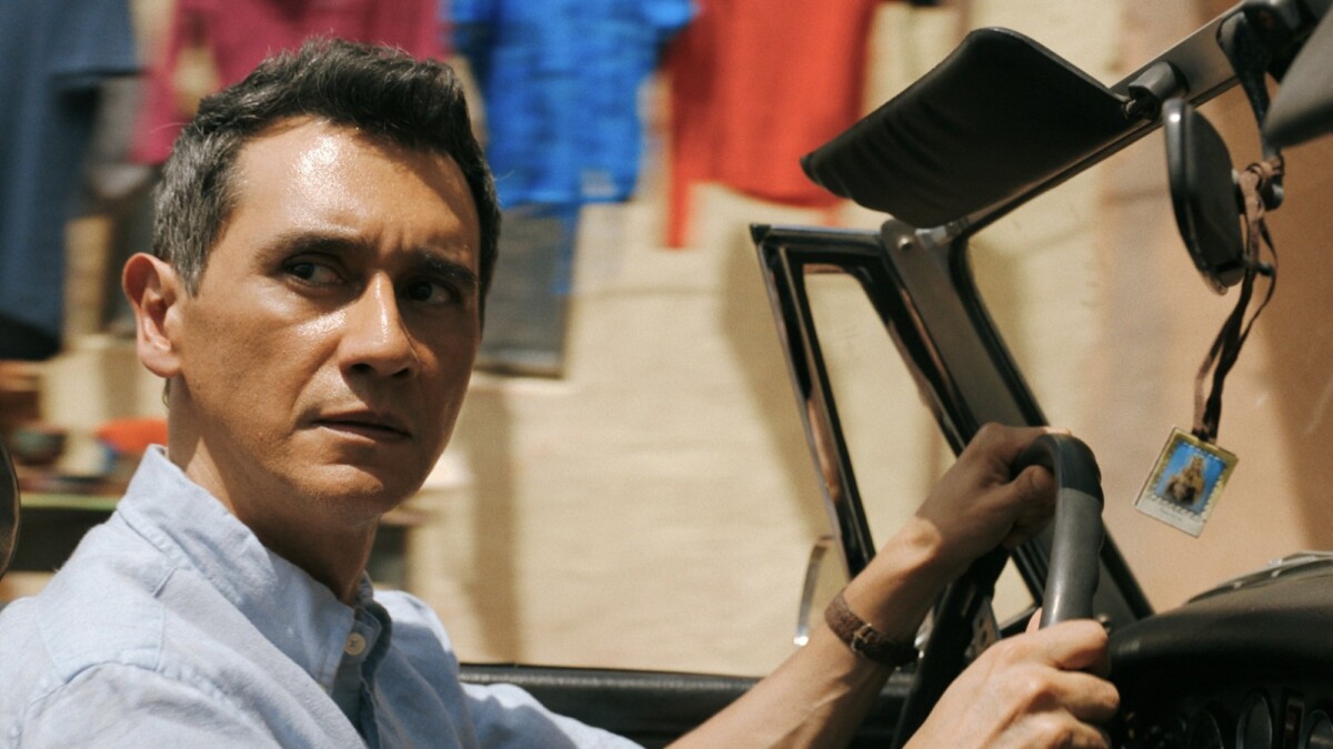 Carlos-Manuel Vesga in "Pluribus."