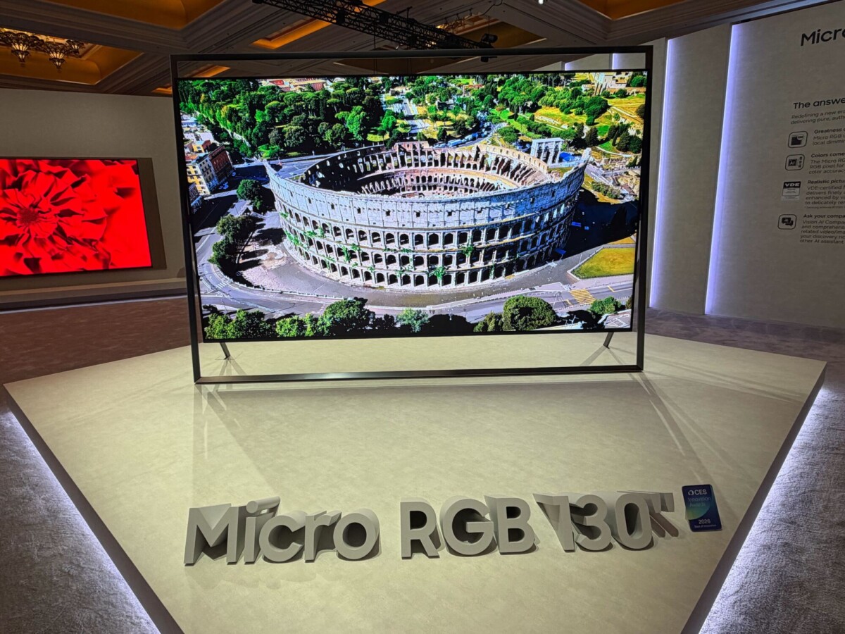 A large micro RGBTV