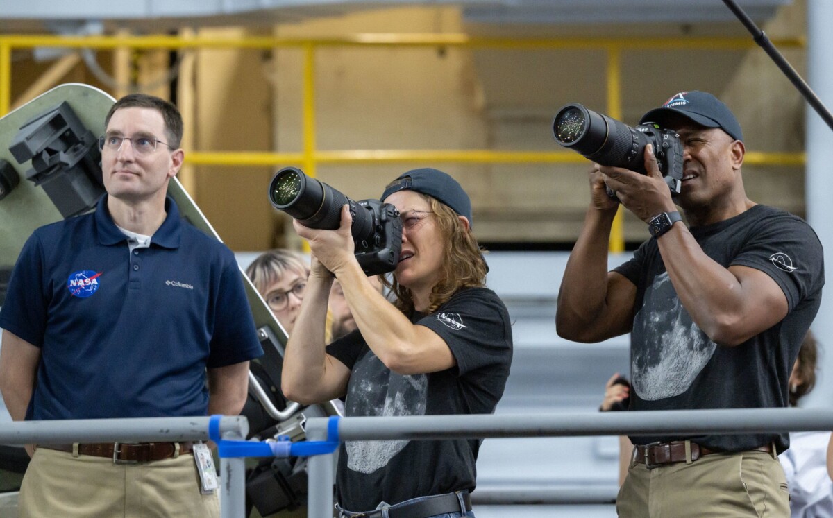 Artemis 2 astronauts doing a photography training exercise