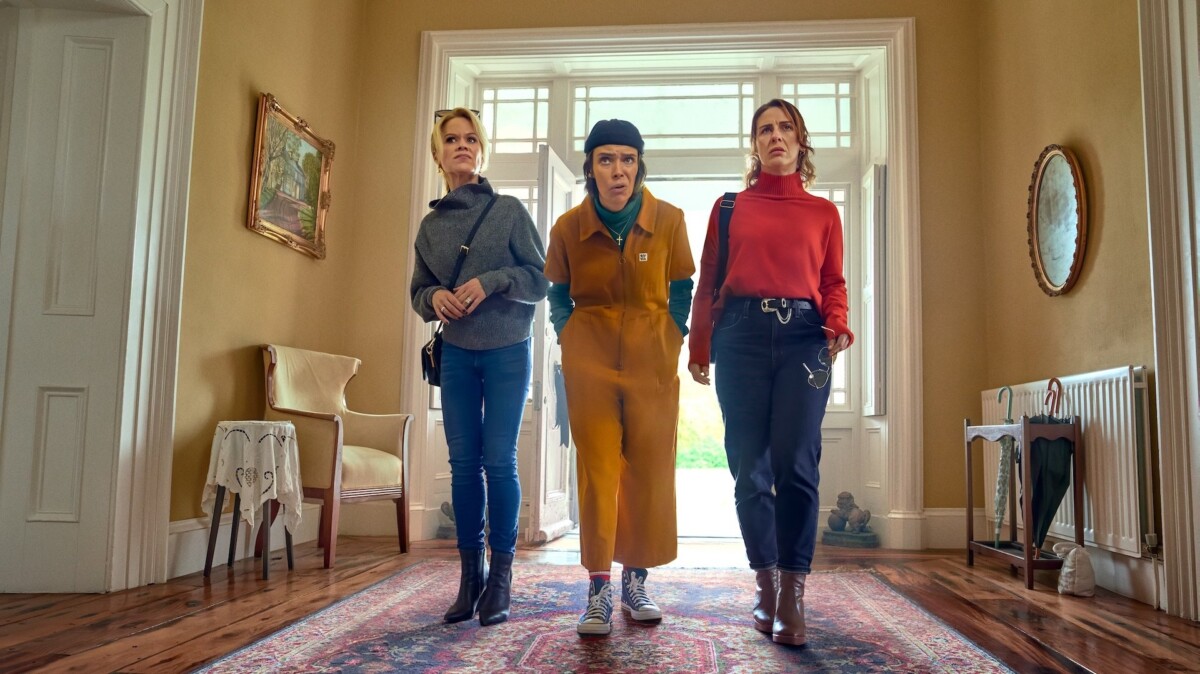 Sinéad Keenan, Caoilfhionn Dunne, and Roisin Gallagher in